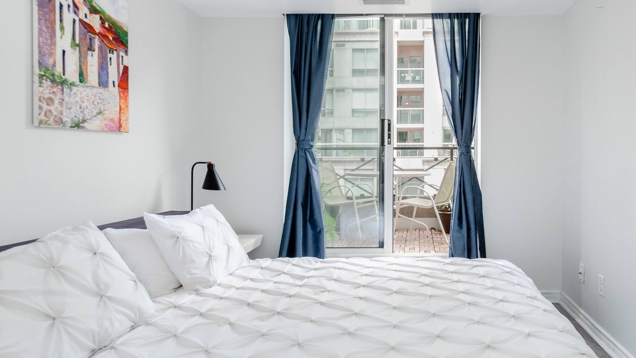 Photo of Bedroom in Financial District