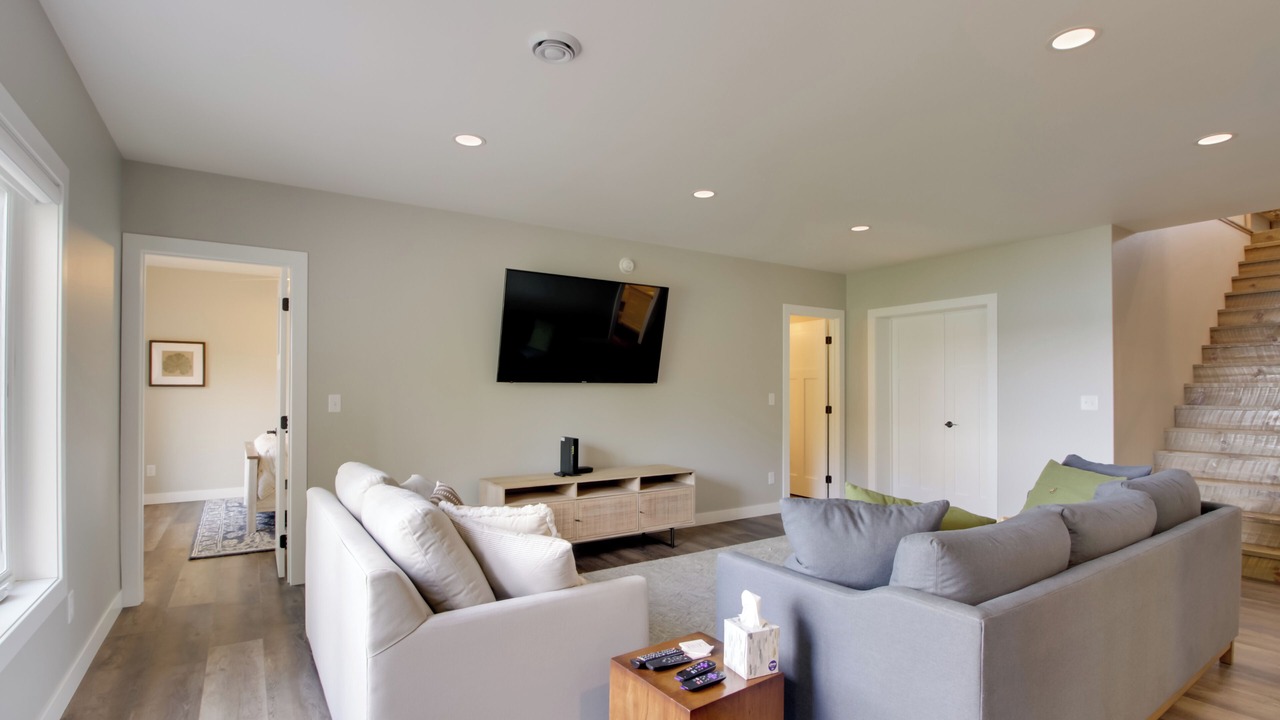 Photo of Livingroom in Detroit Lakes