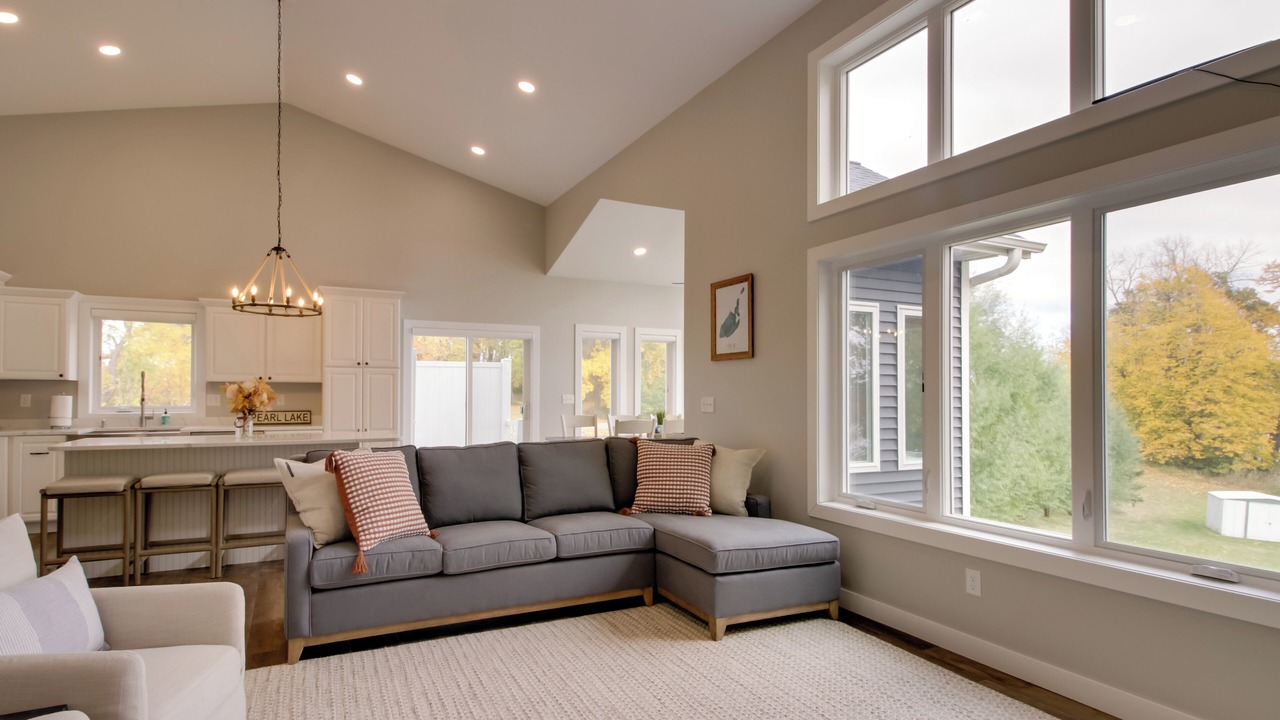 Photo of Livingroom in Detroit Lakes
