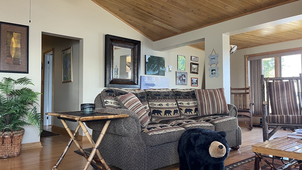 Photo of Livingroom in Leeds and the Thousand Islands