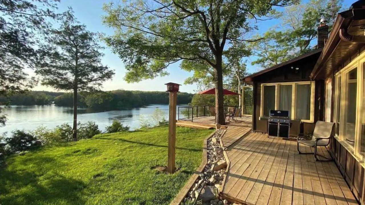 Photo of Patio Balcony in Frontenac