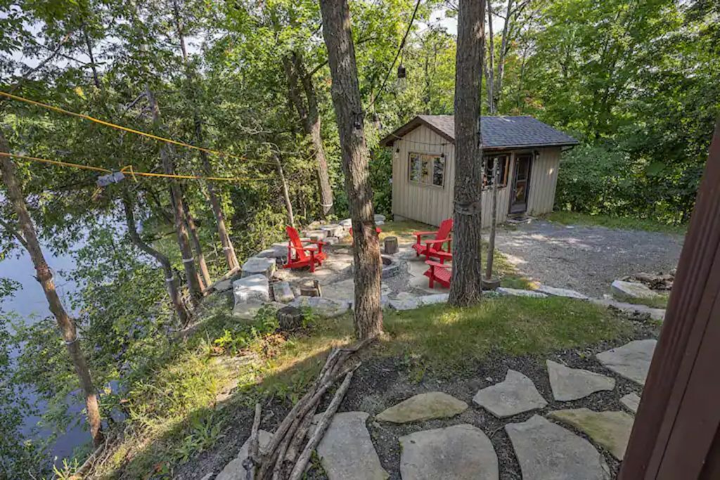 Photo of Outdoor in Frontenac
