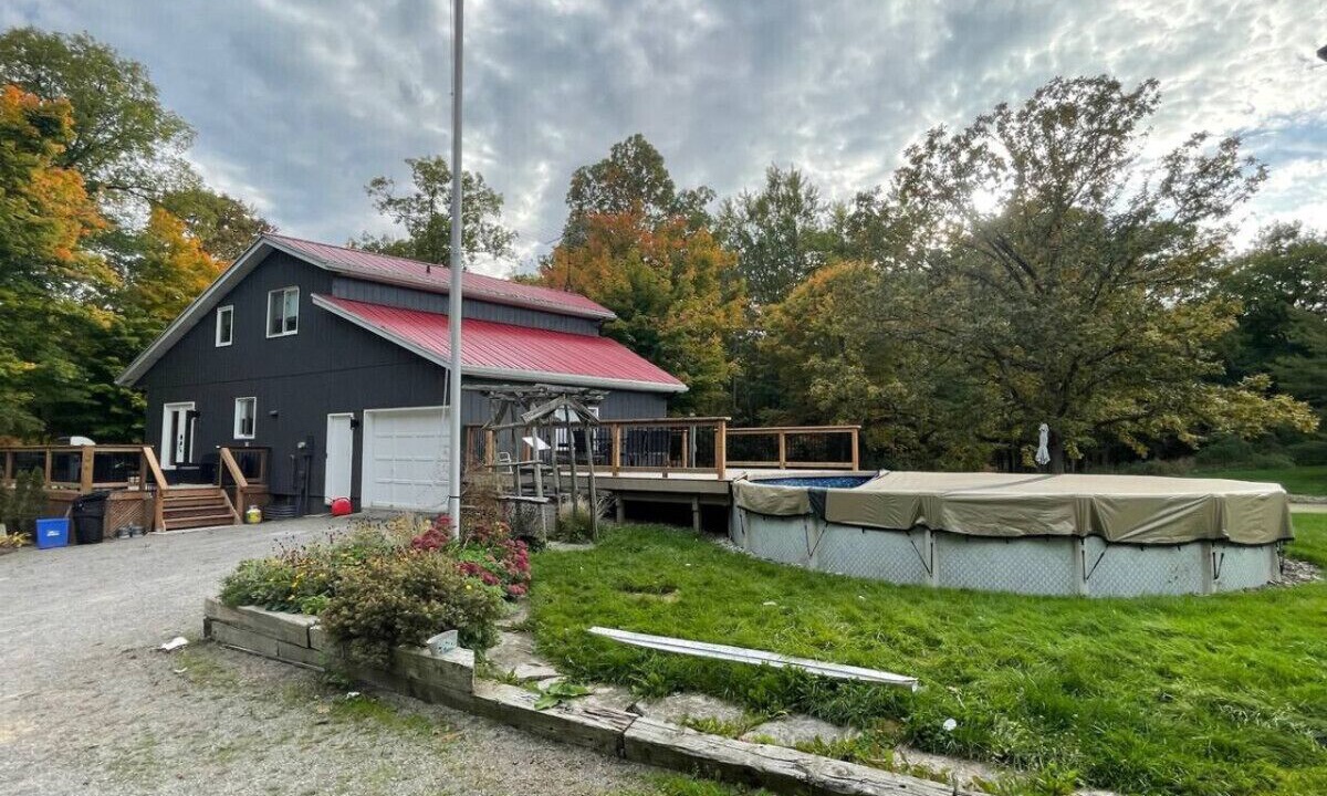 Photo of Outdoor in Cayuga