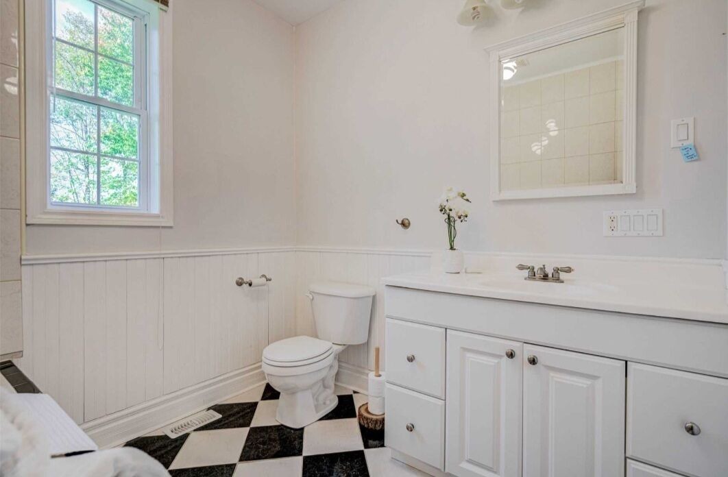 Photo of Bathroom in Ramara