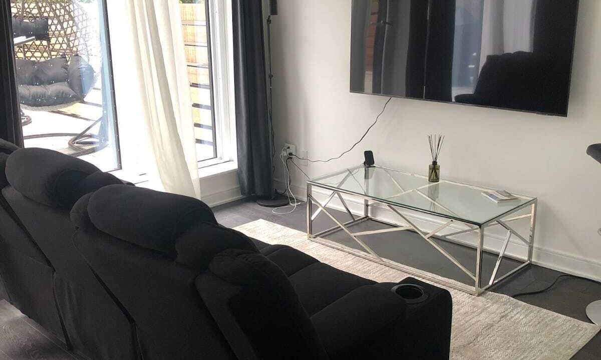 Photo of Livingroom in Corktown
