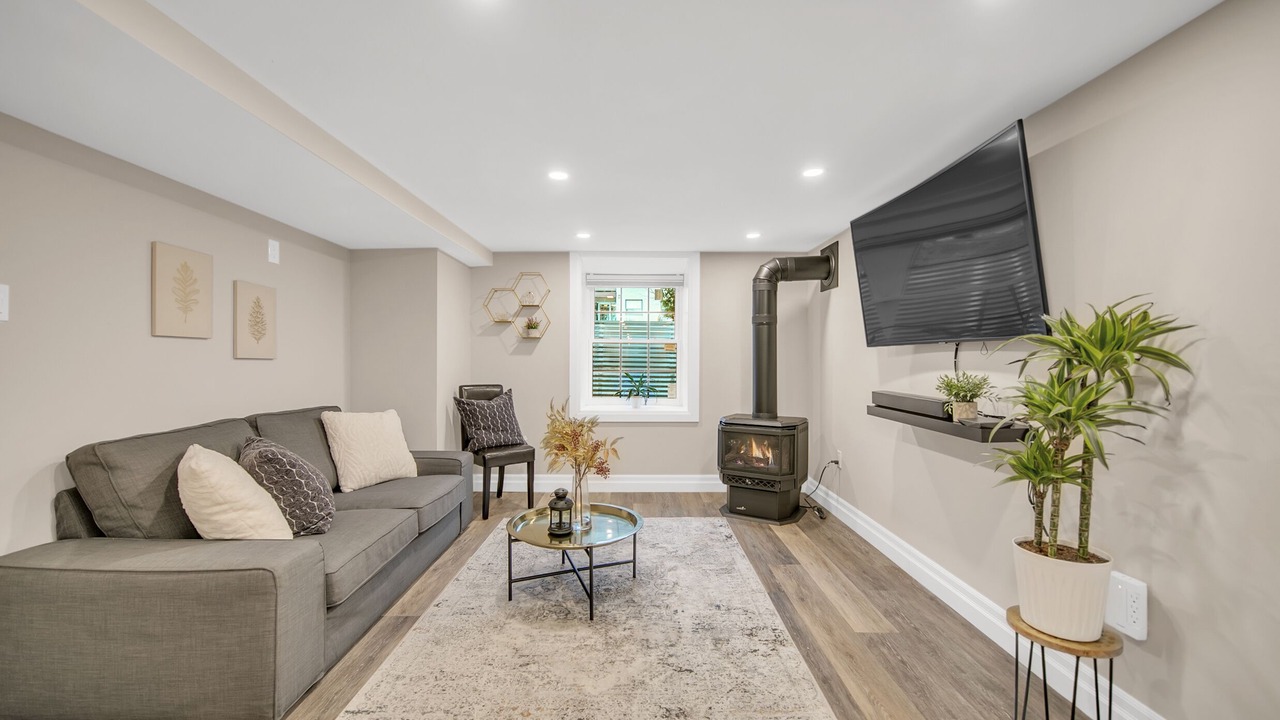 Photo of Livingroom in Orangeville