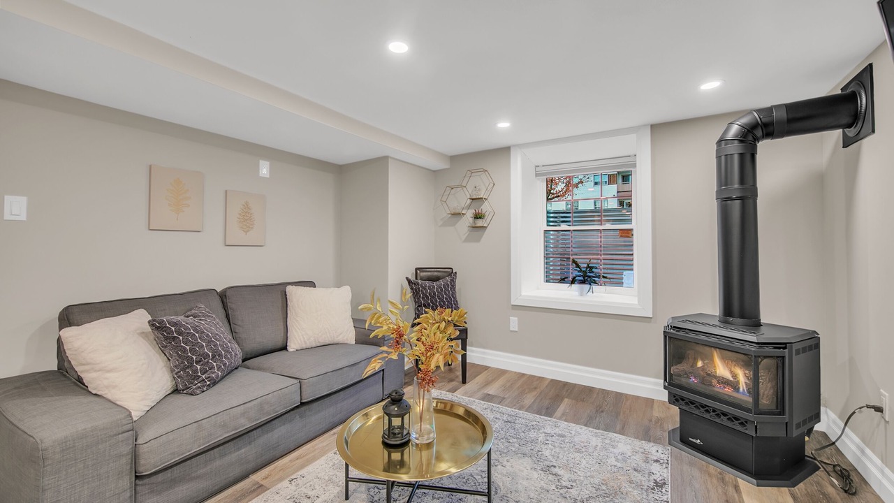Photo of Livingroom in Orangeville