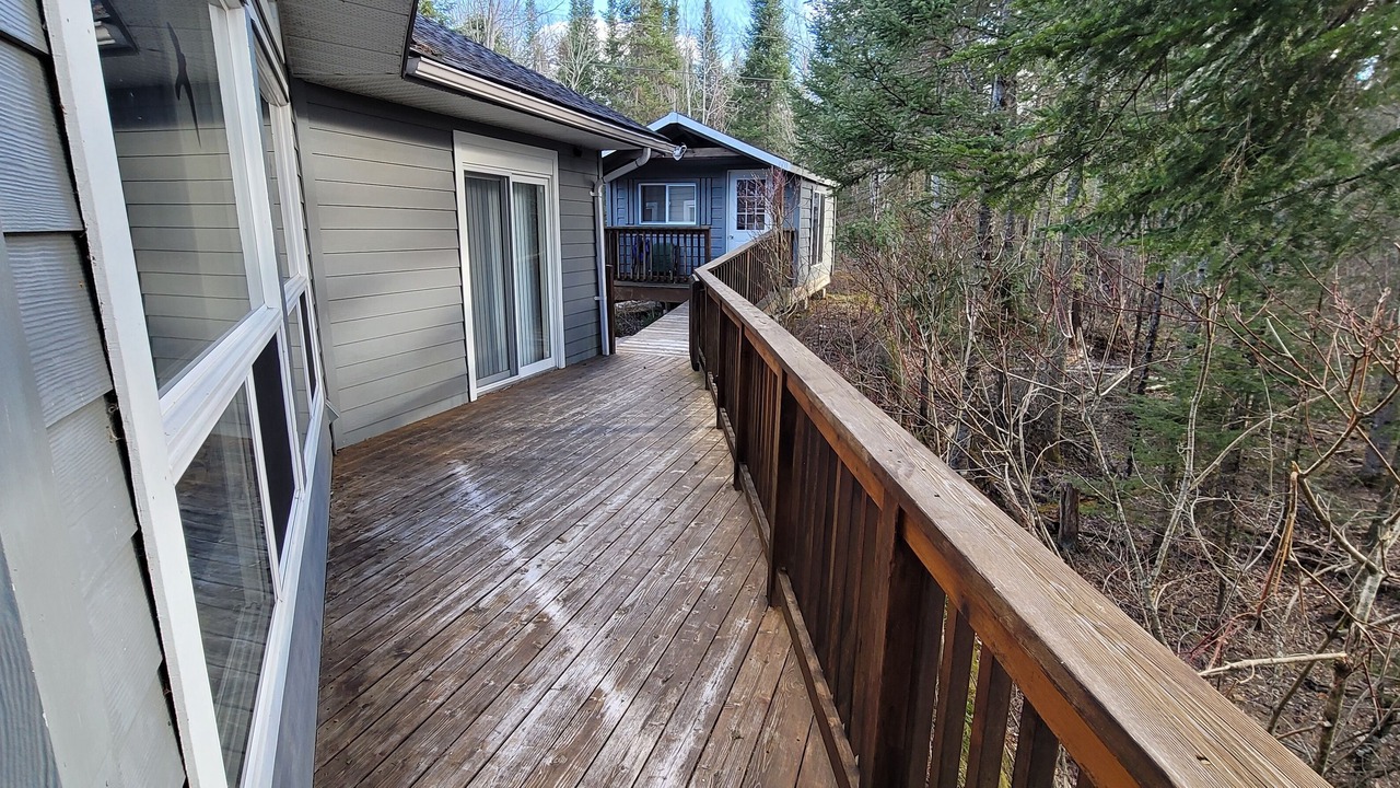Photo of Patio Balcony in Haliburton