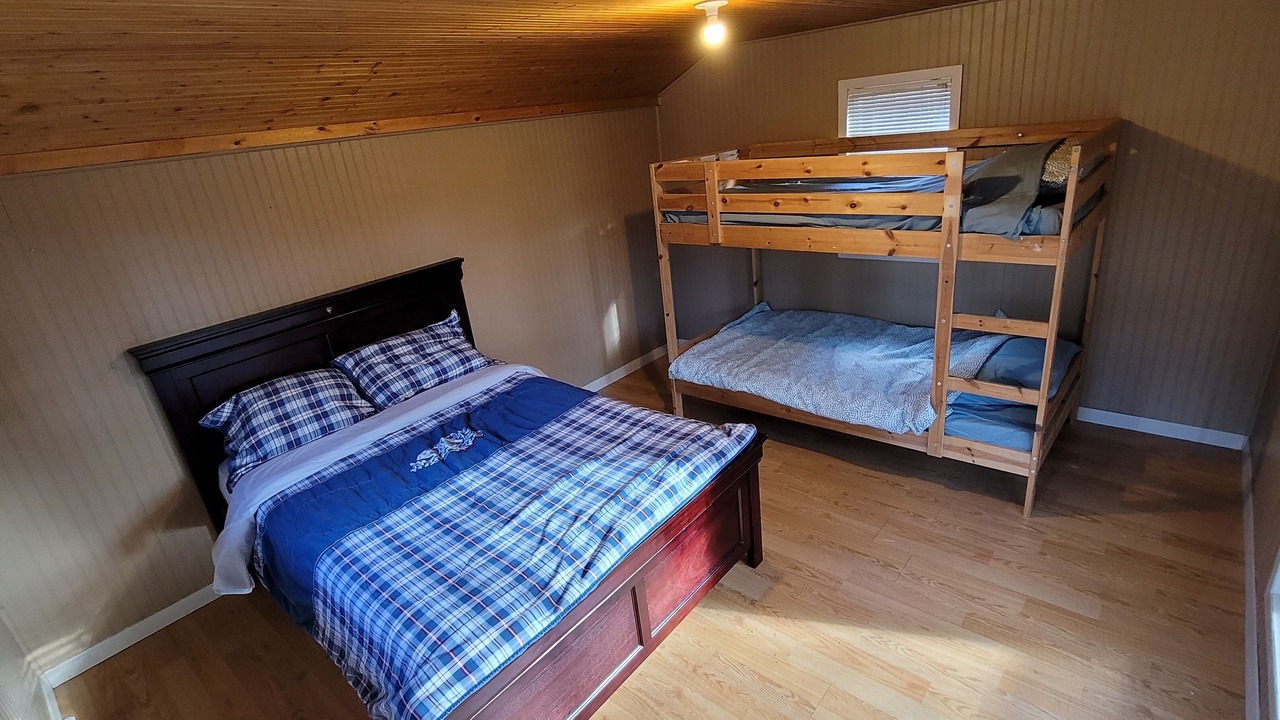 Photo of Bedroom in Haliburton