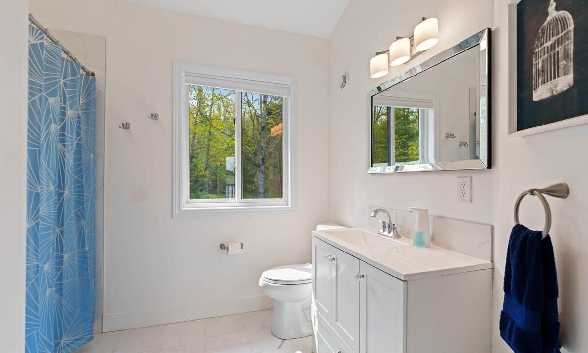 Photo of Bathroom in Perry