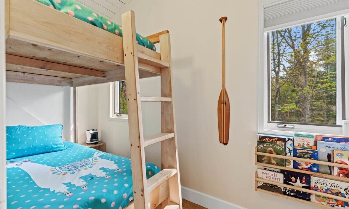 Photo of Bedroom in Perry