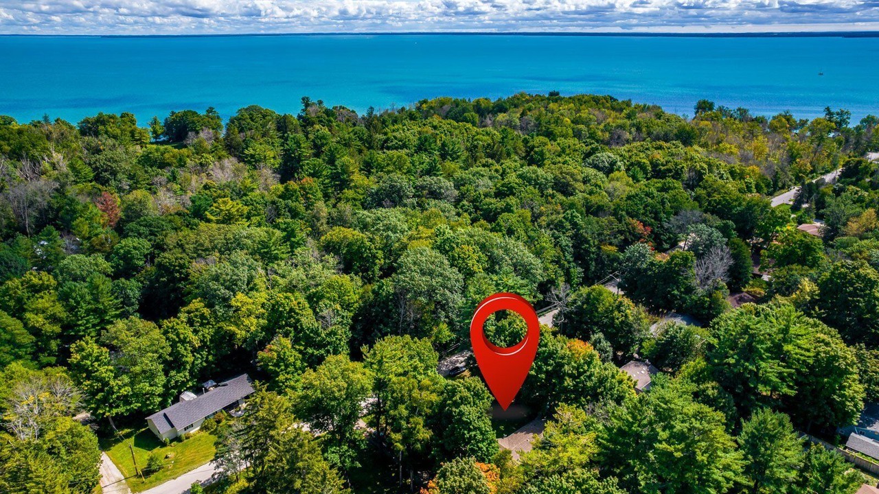Photo of Outdoor in Big Bay Point