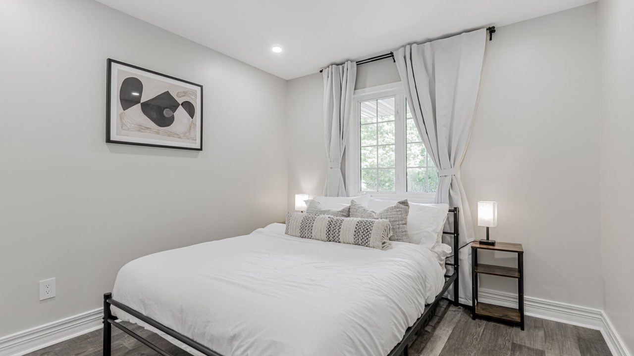 Photo of Bedroom in Big Bay Point