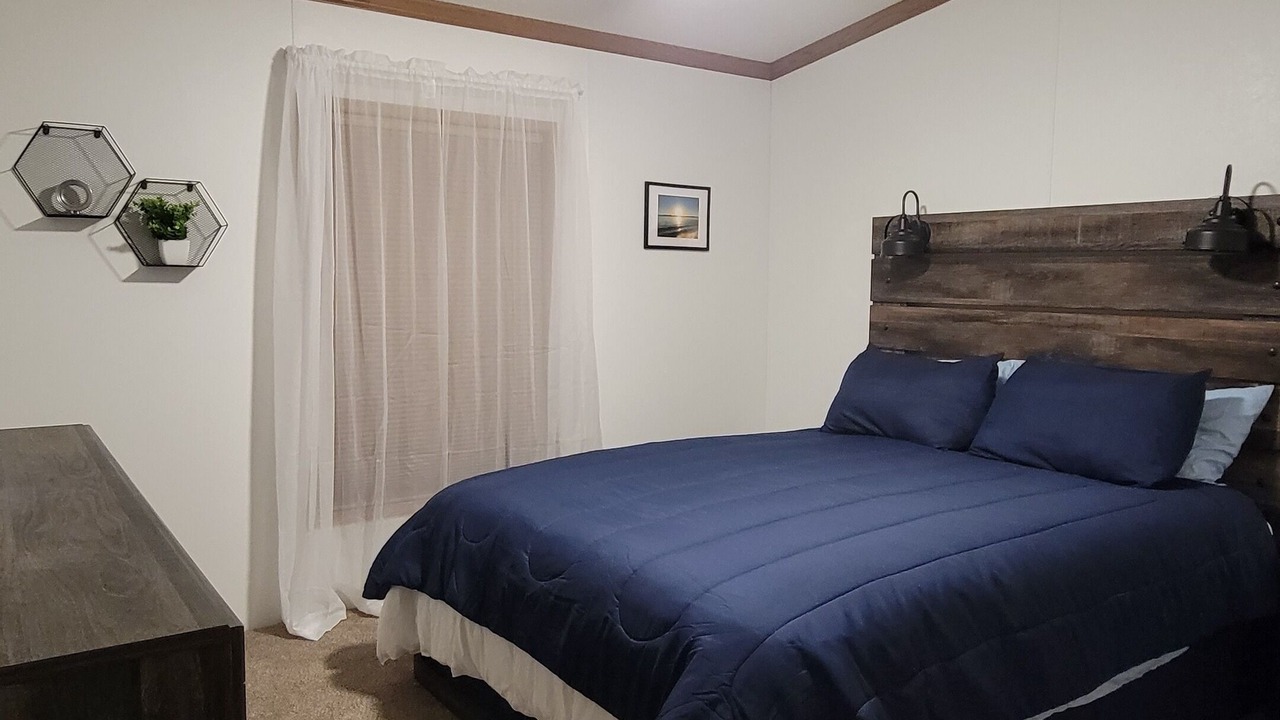 Photo of Bedroom in Foster