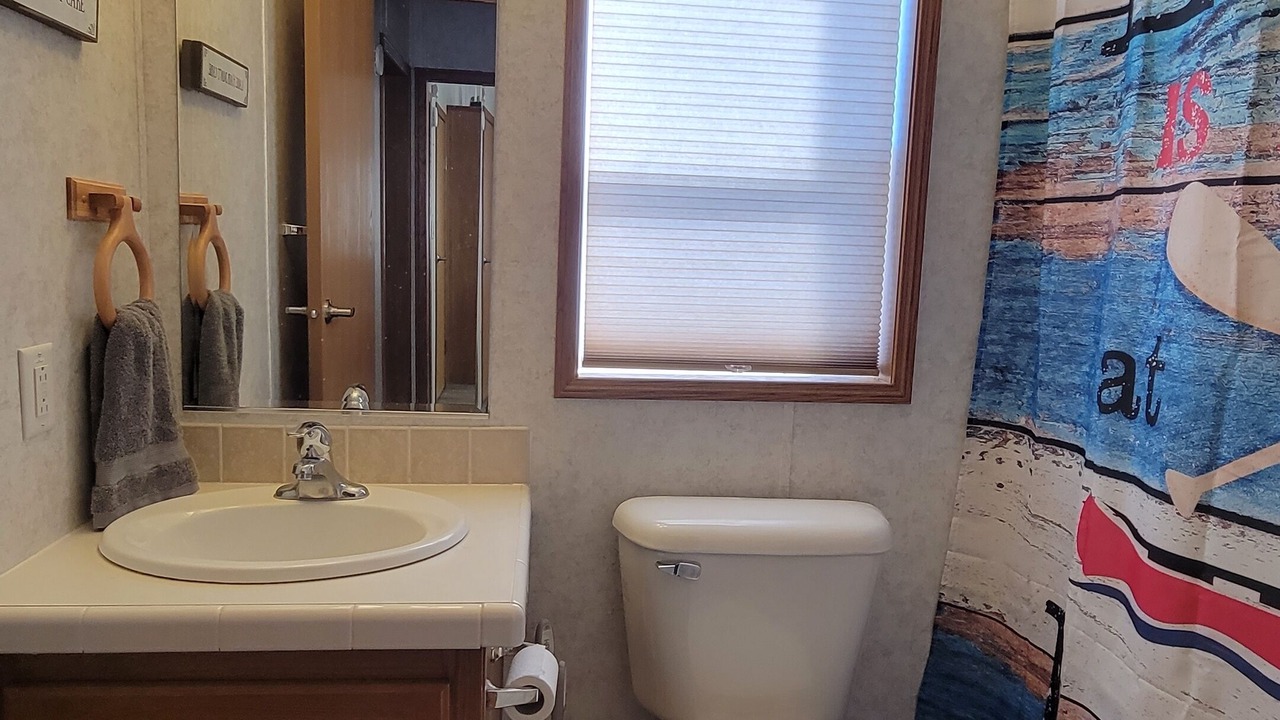 Photo of Bathroom in Foster