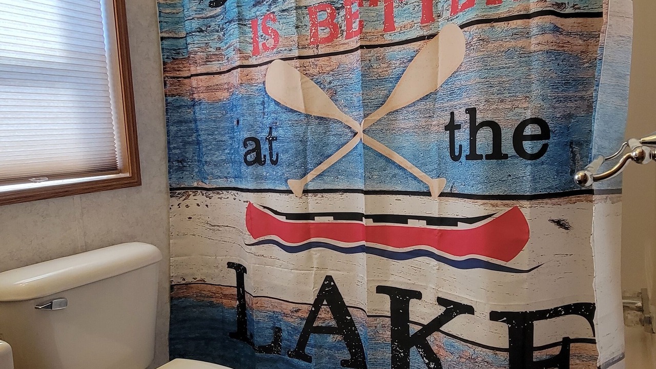 Photo of Bathroom in Foster