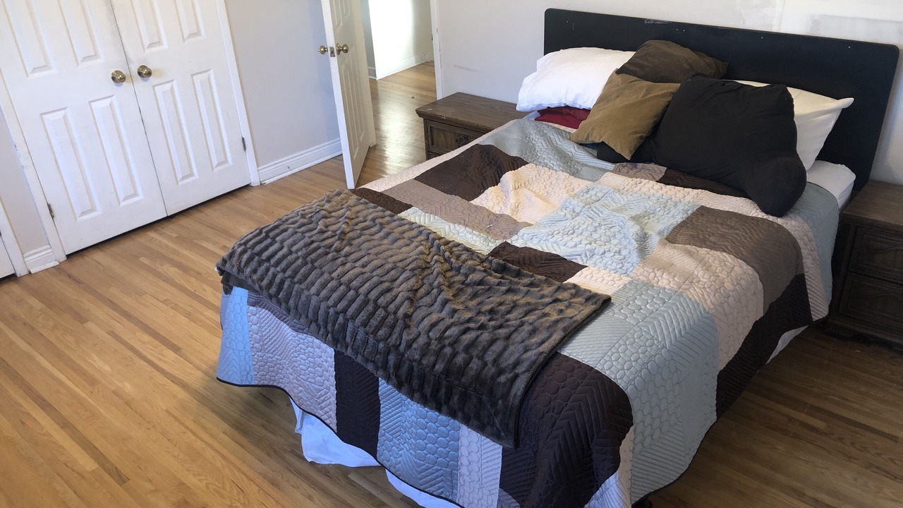 Photo of Bedroom in The Peanut