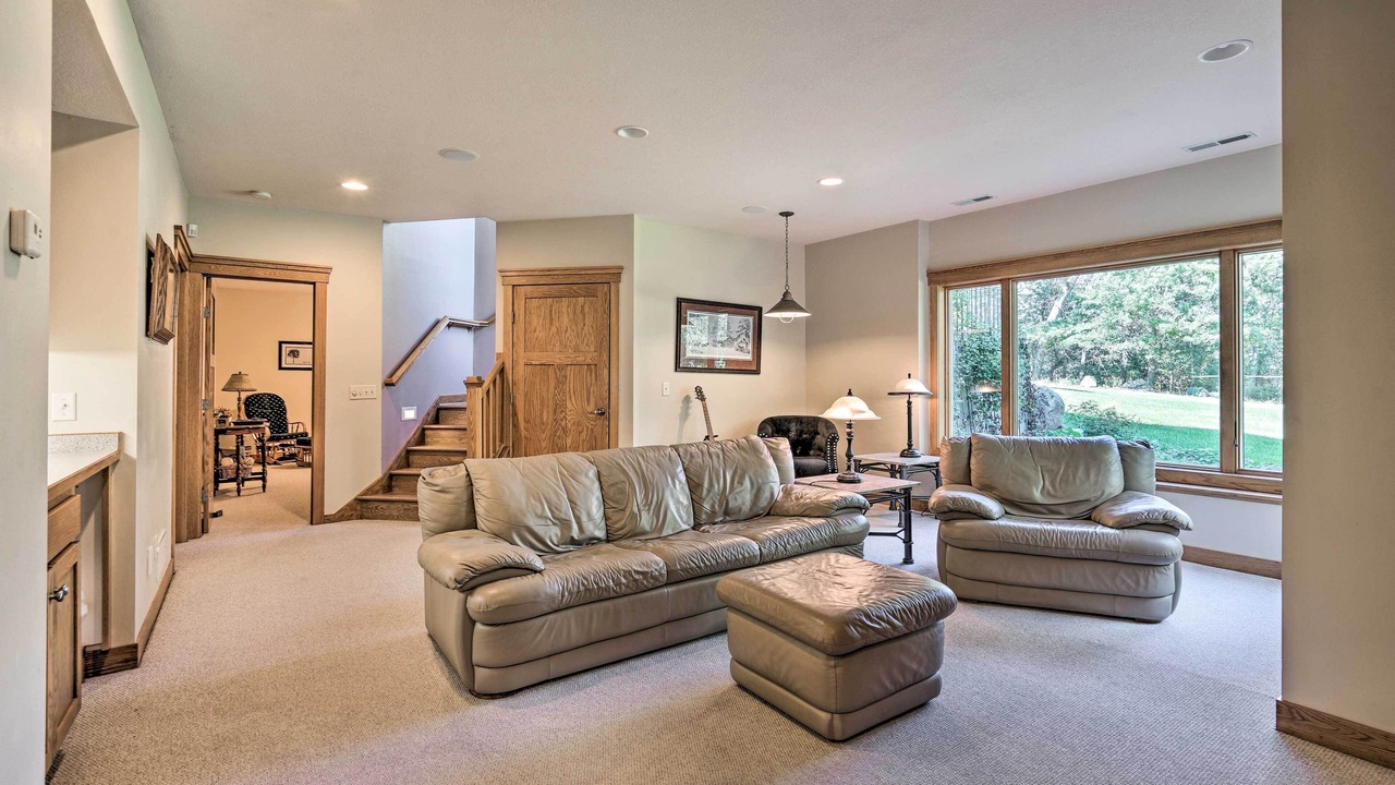 Photo of Livingroom in Lake Elmo