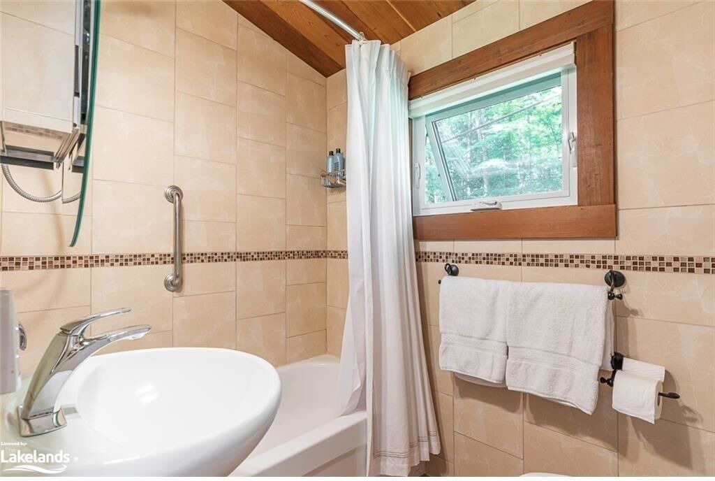 Photo of Bathroom in Irondale