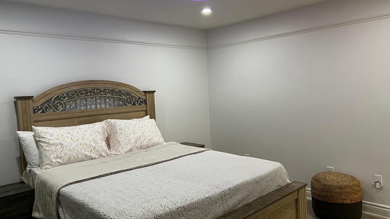 Photo of Bedroom in Bracebridge