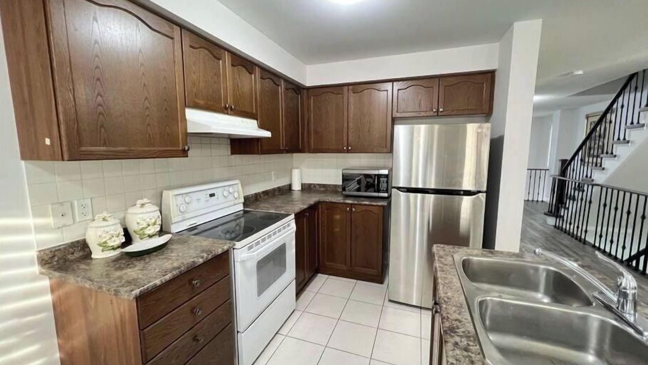 Photo of Kitchen in Meadowvale Village