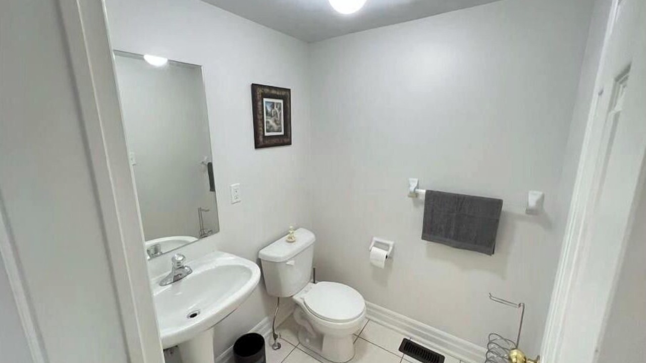 Photo of Bathroom in Meadowvale Village