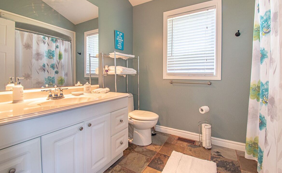 Photo of Bathroom in Midland
