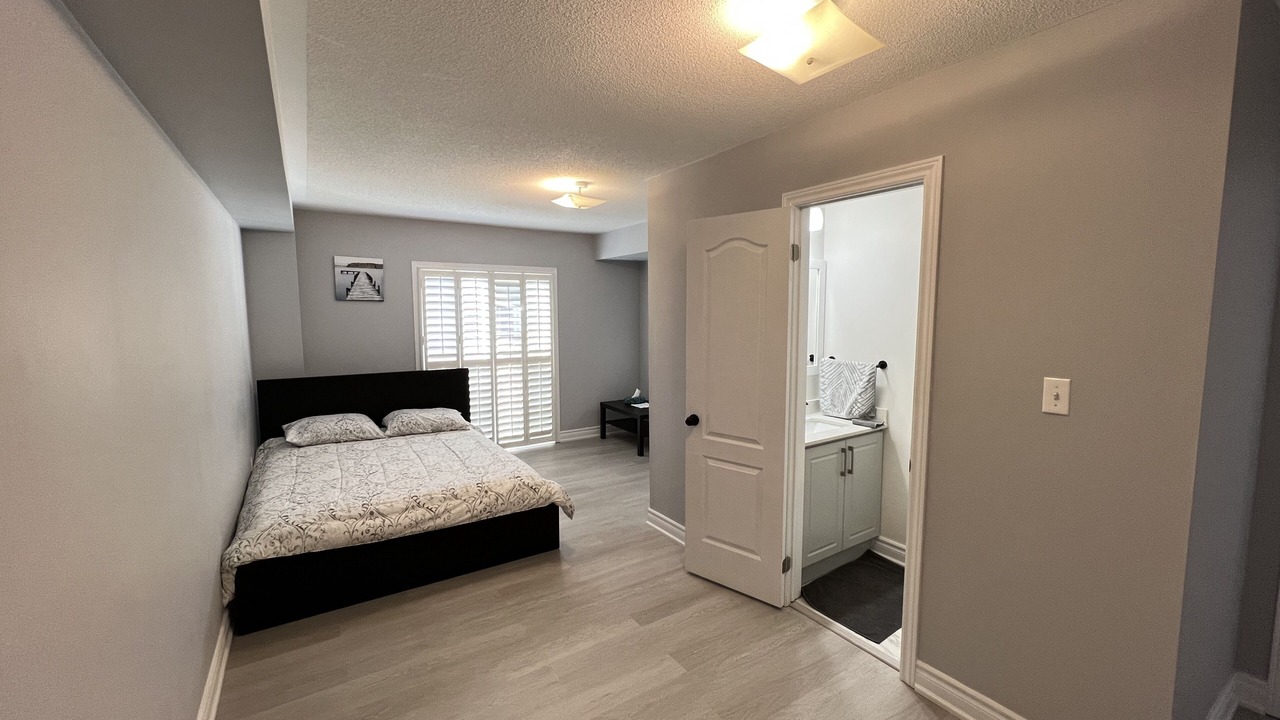 Photo of Bedroom in Meadowvale Village