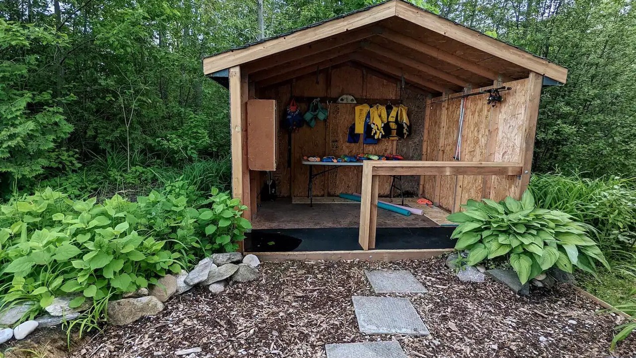 Photo of Outdoor in Springwater