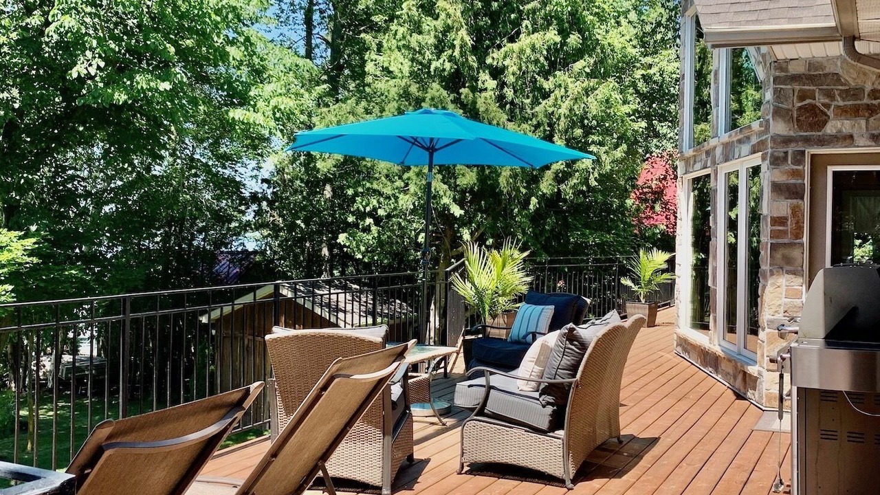 Photo of Patio Balcony in Scugog