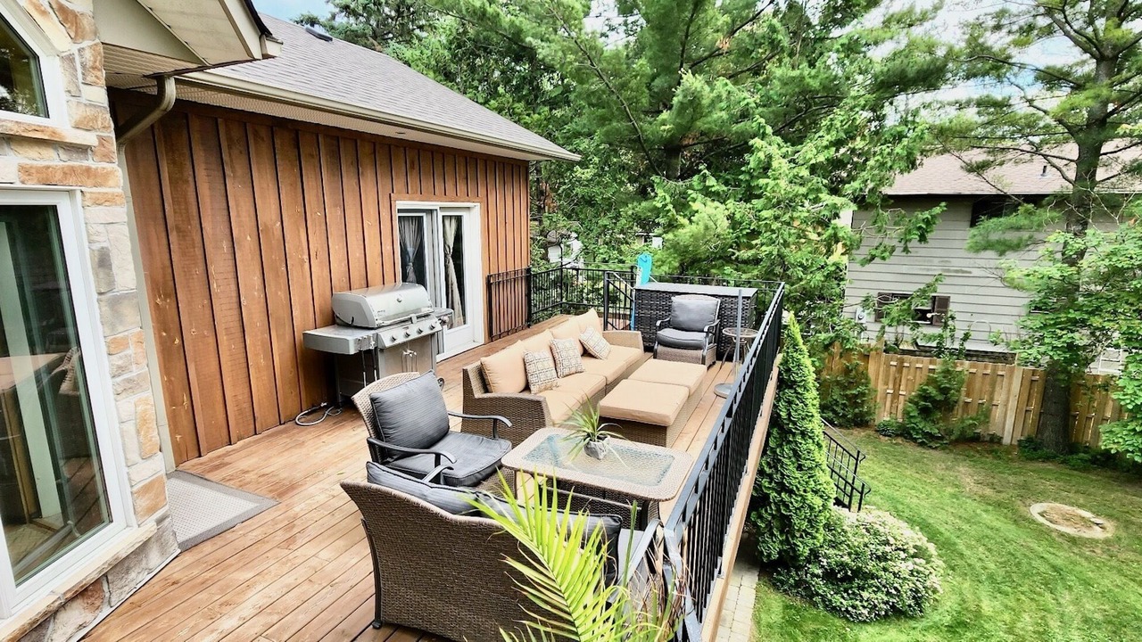 Photo of Patio Balcony in Scugog