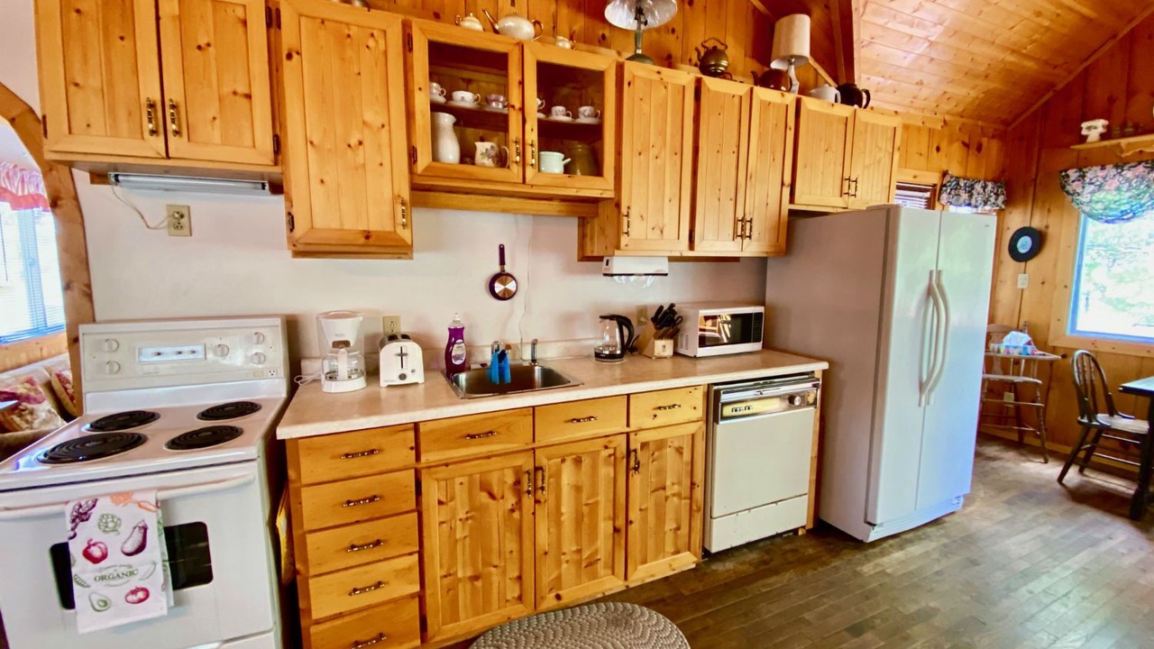 Photo of Kitchen in Douro-Dummer