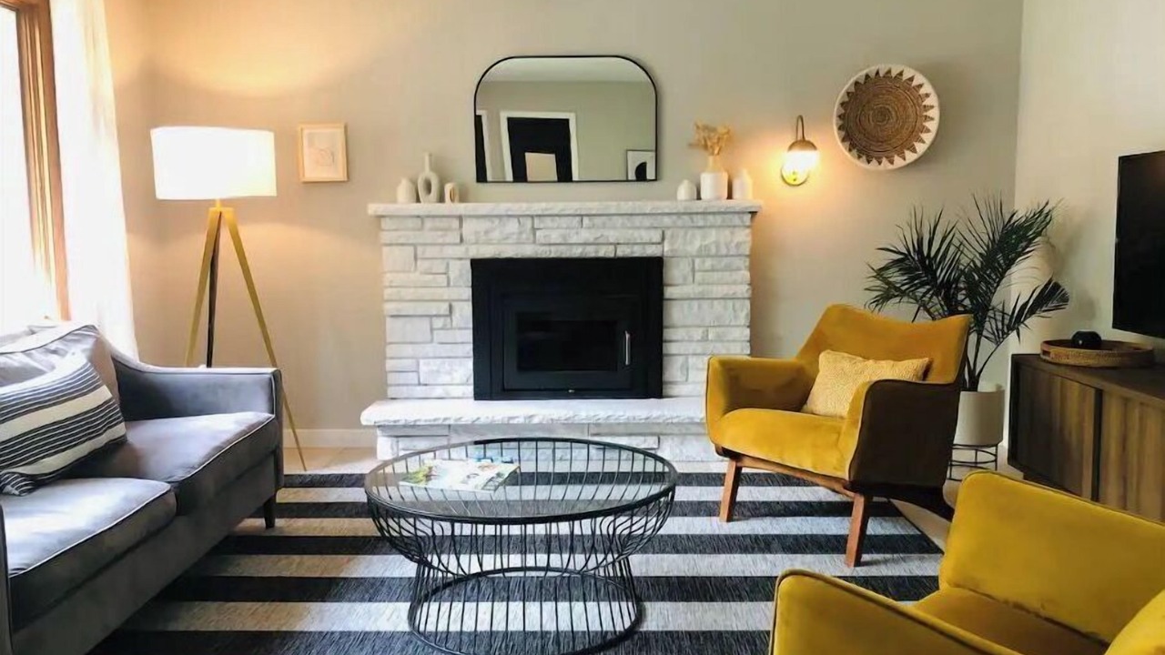Photo of Livingroom in Fulton