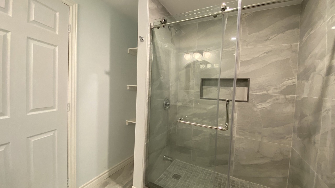 Photo of Bathroom in Grand Bend