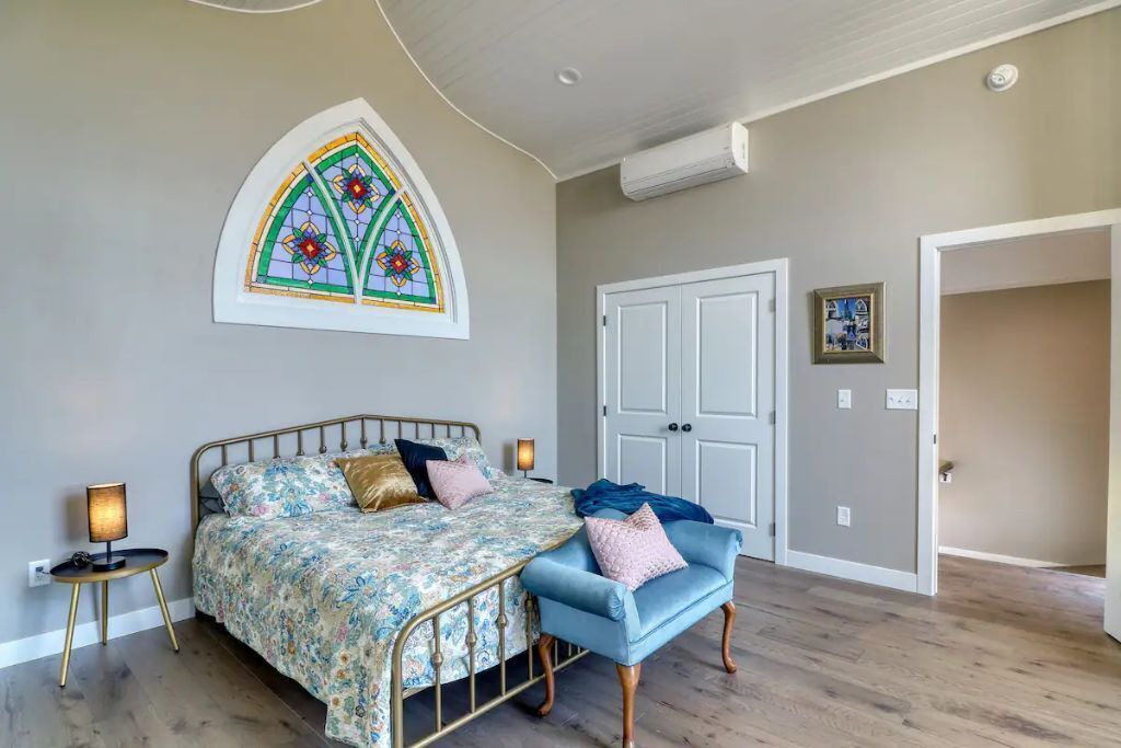 Photo of Bedroom in Richwood