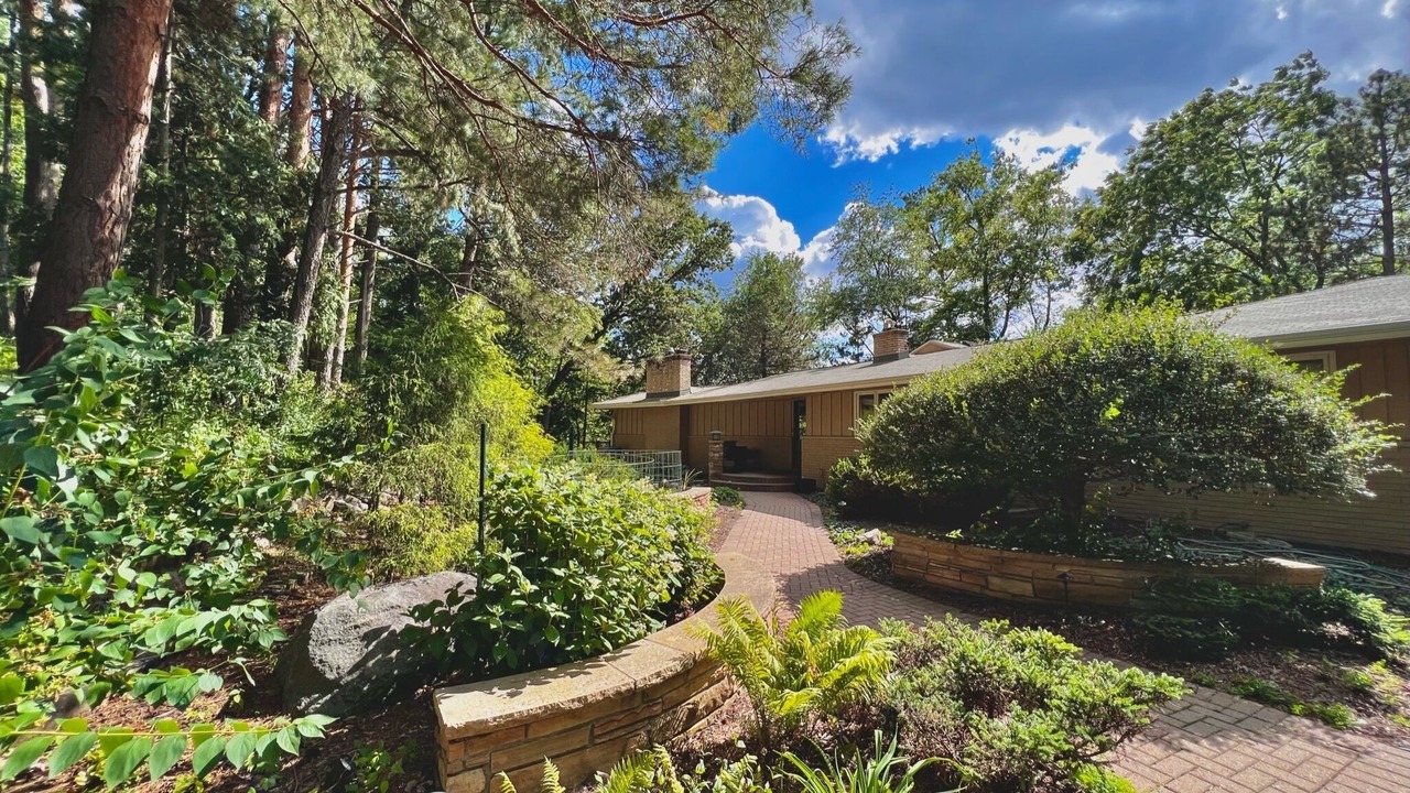 Photo of Outdoor in Minnetonka
