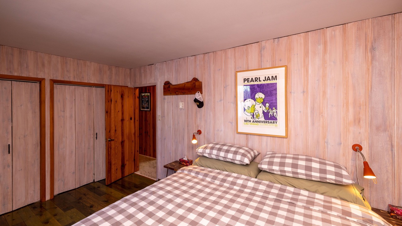 Photo of Bedroom in Novar