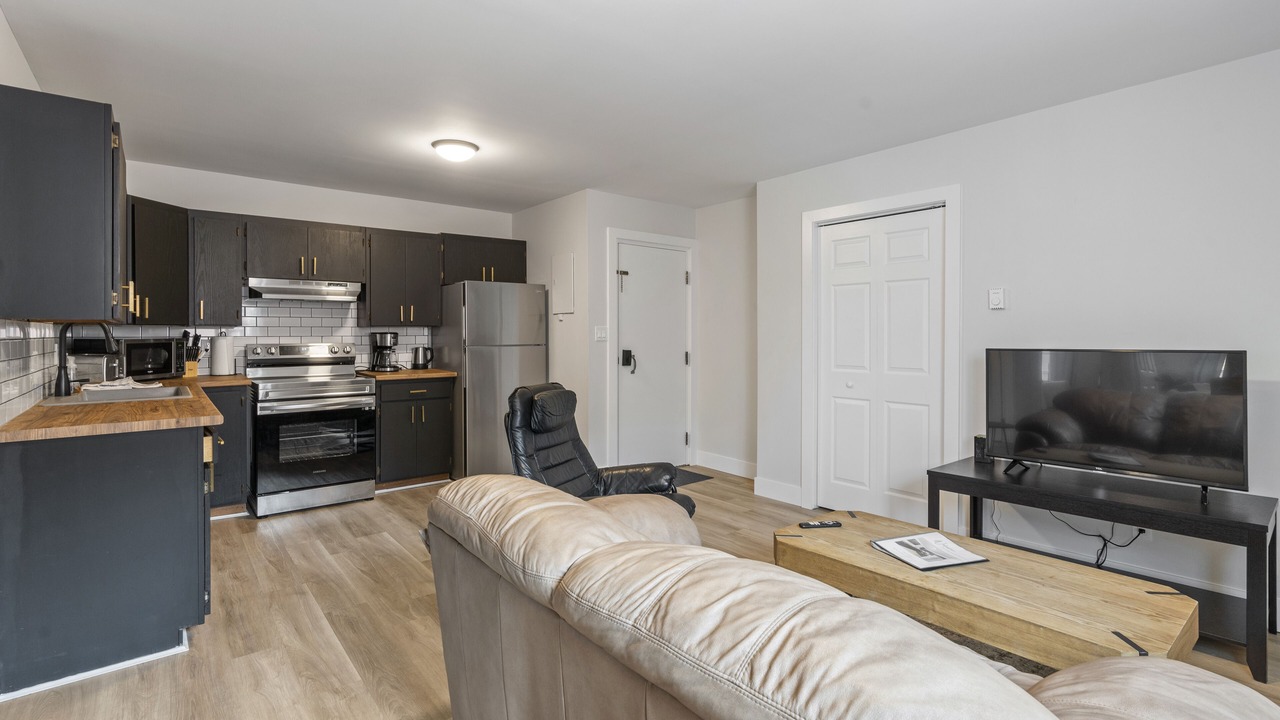 Photo of Livingroom in Exeter