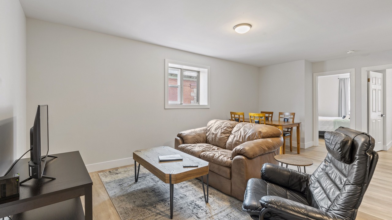 Photo of Livingroom in Exeter