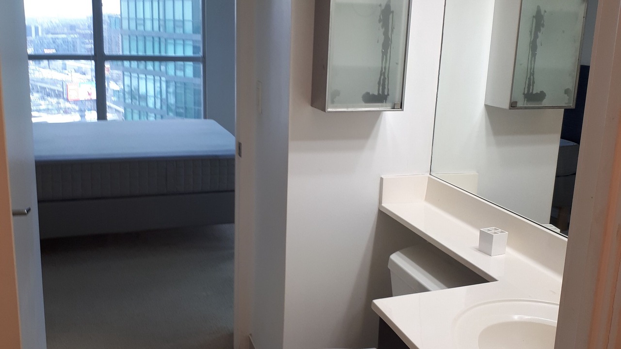 Photo of Bathroom in Bathurst Quay