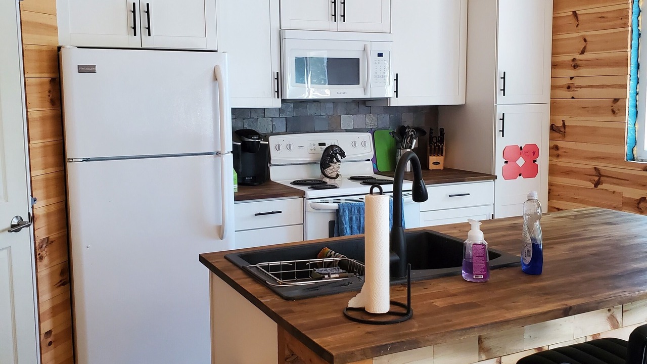 Photo of Kitchen in Highland Grove