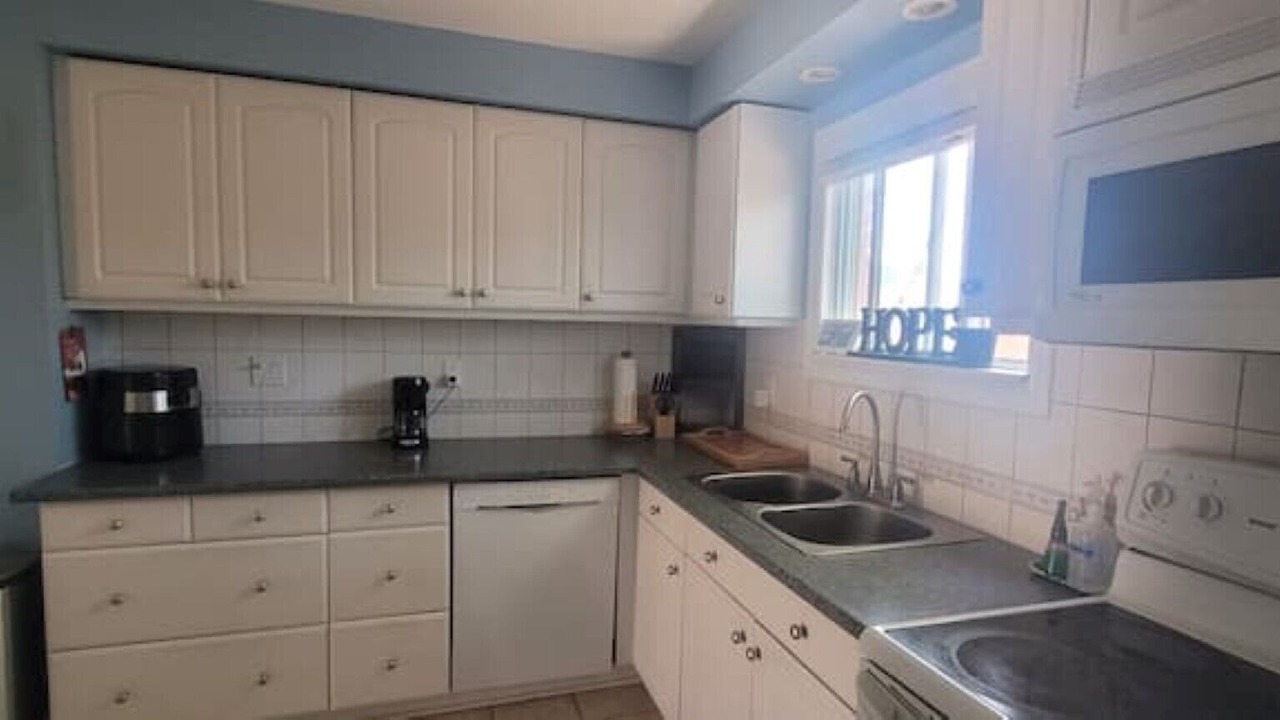Photo of Kitchen in Ajax