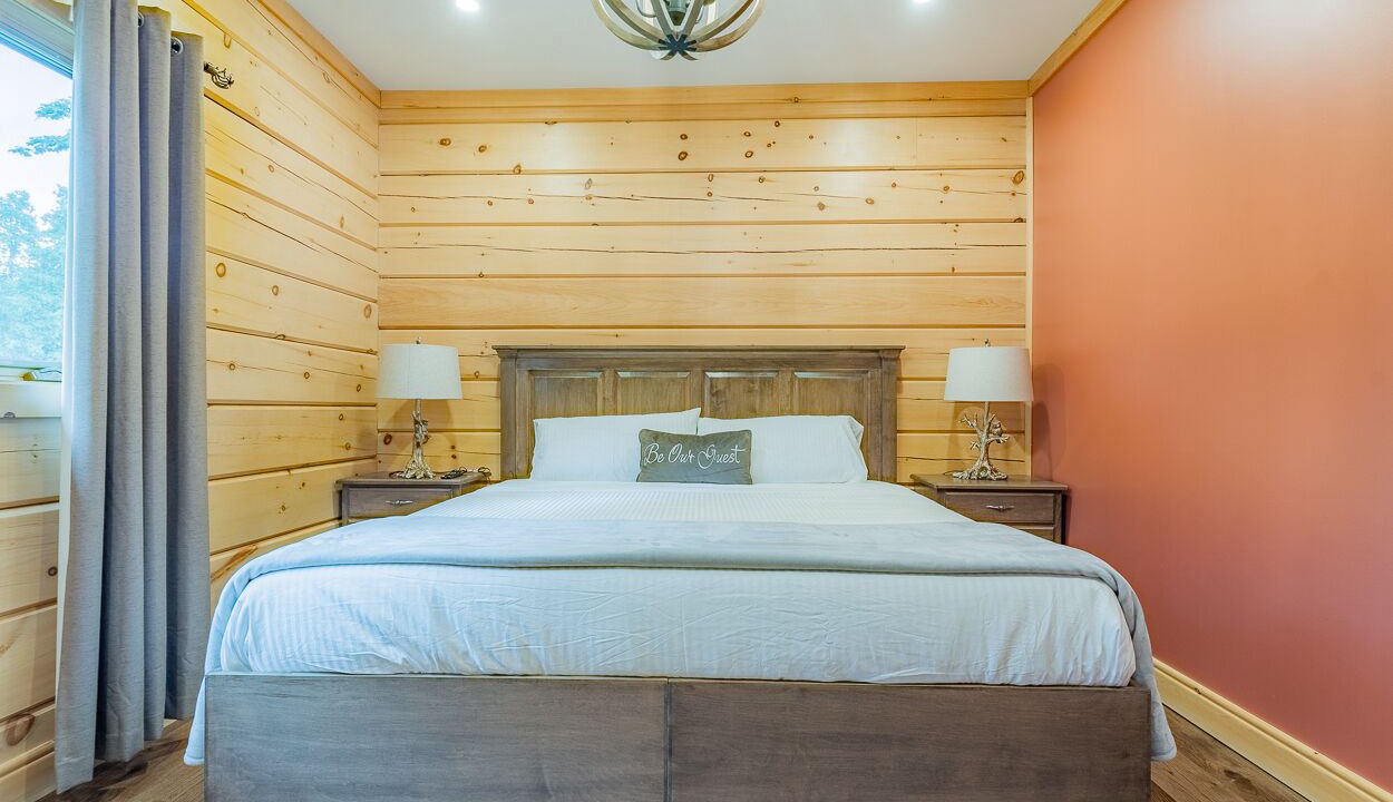 Photo of Bedroom in Bobcaygeon