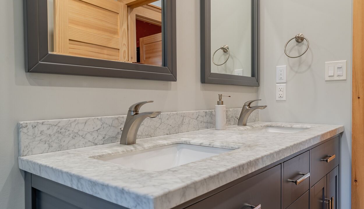 Photo of Bathroom in Bobcaygeon