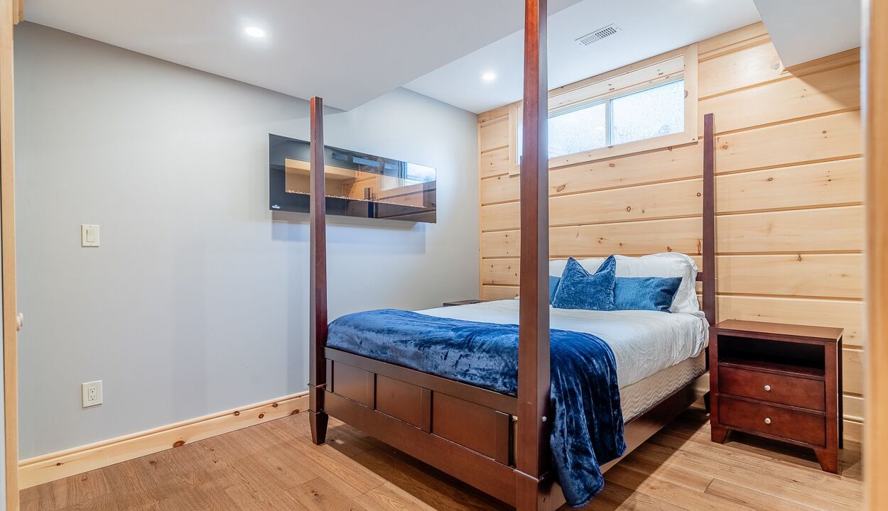 Photo of Bedroom in Bobcaygeon