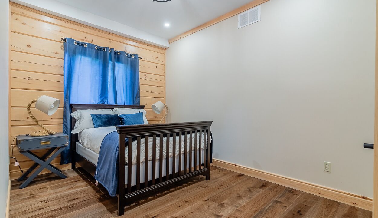 Photo of Bedroom in Bobcaygeon