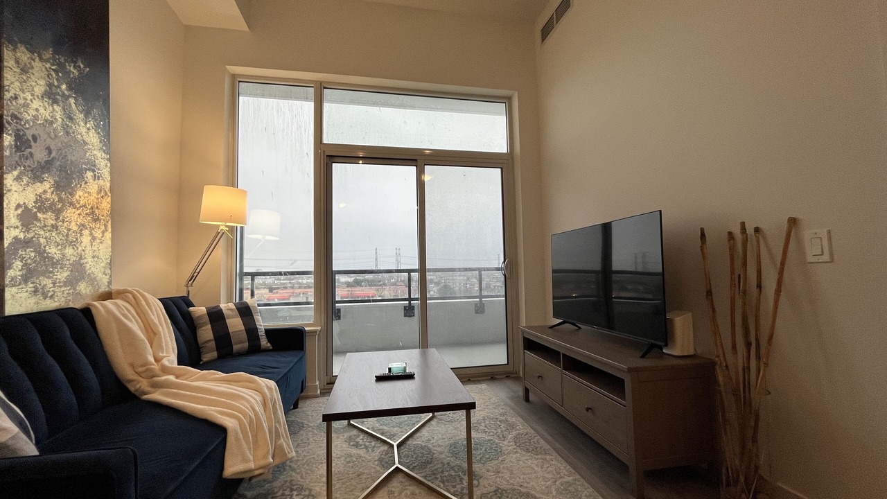 Photo of Livingroom in Pickering