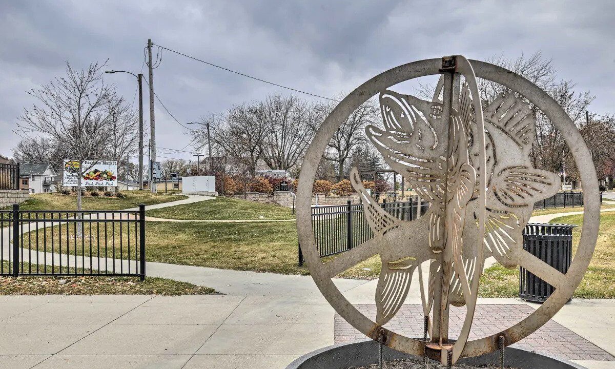 Photo of Others in Albert Lea