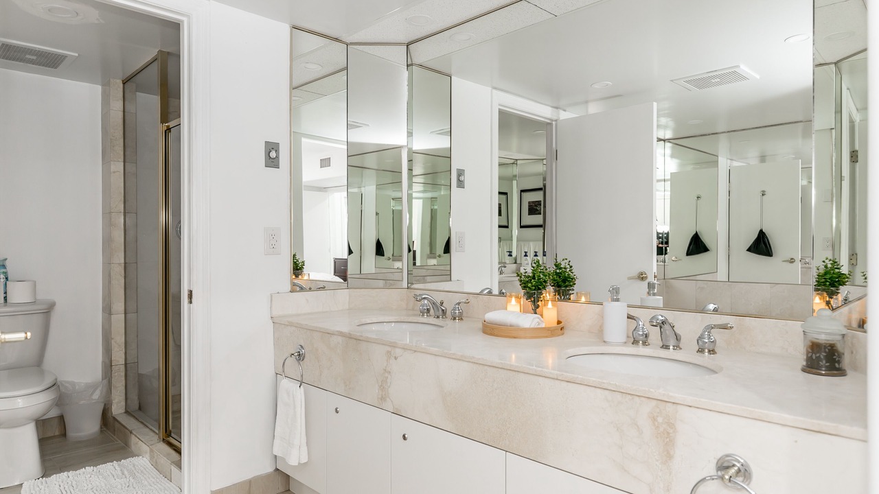 Photo of Bathroom in Oro-Medonte