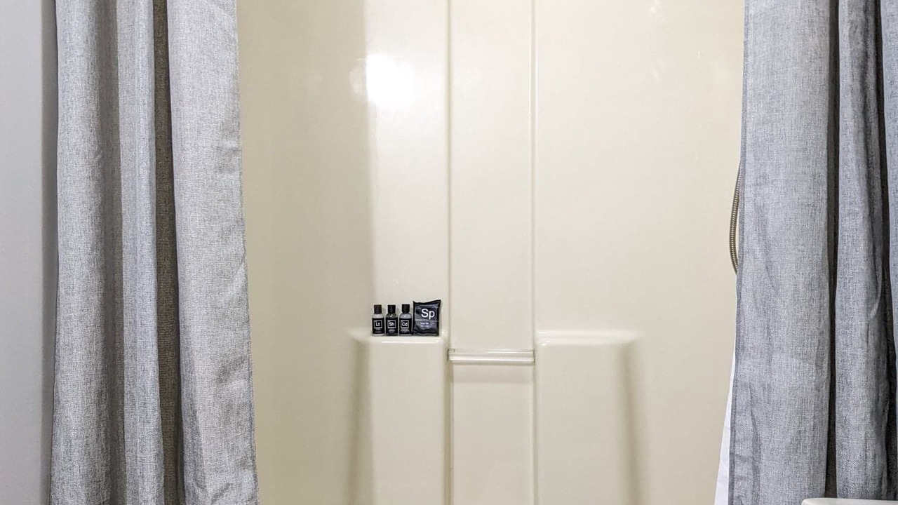 Photo of Bathroom in Isle